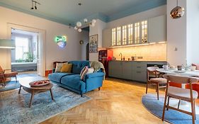 Two Bedroom Apartment-Dietla 11- Wawel Castle View